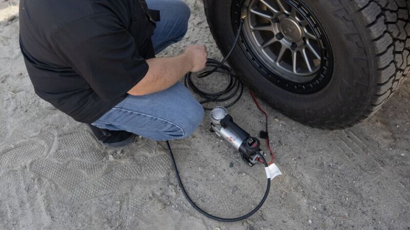 Air Lift Digital Portable Compressor - Image 10