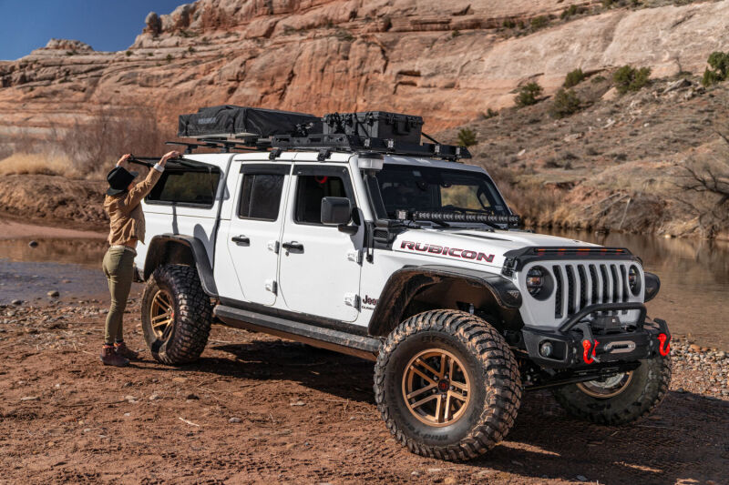 AMP Research 20-24 Jeep JT Gladiator (Launch/Overlnd/Rubicon/Sport/Sport S) PowerStep XL - Black - Image 14