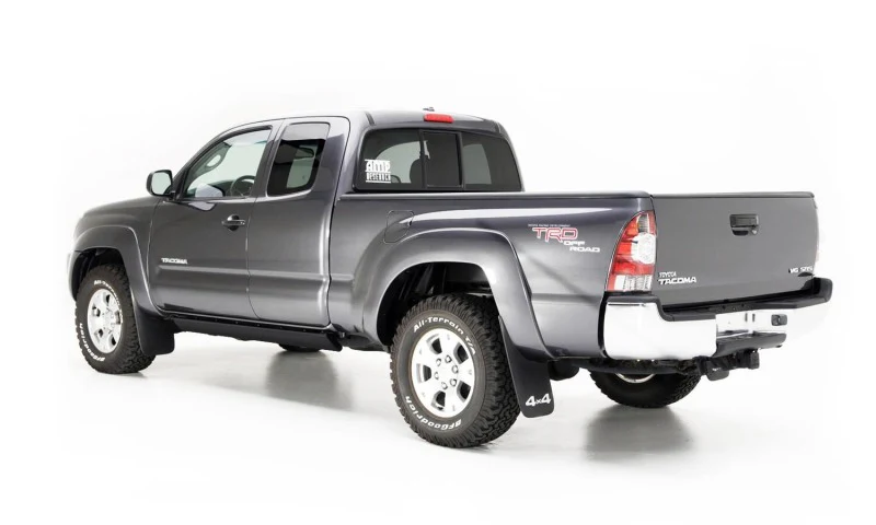 AMP Research 2016-2017 Toyota Tacoma Double Cab/Access PowerStep - Black - Image 4