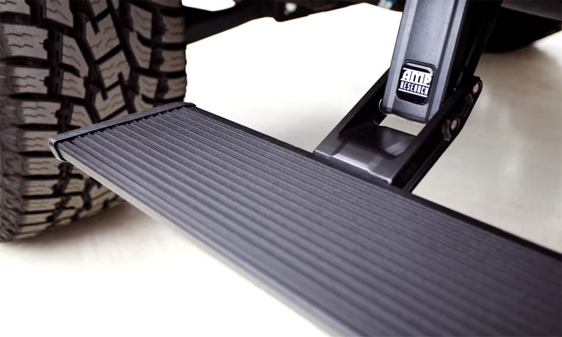 AMP Research 2022 Ford F-250/350/450 All Cabs (Fits Only Sync 4 Models) PowerStep Xtreme - Black - Image 4
