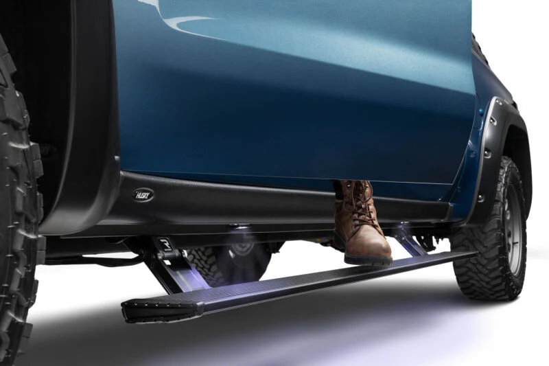 AMP Research 22-23 Chevy/GMC Silverado/Sierra 1500 & 2024 2500/3500HD Double/CC PowerStep Xtreme - Image 15