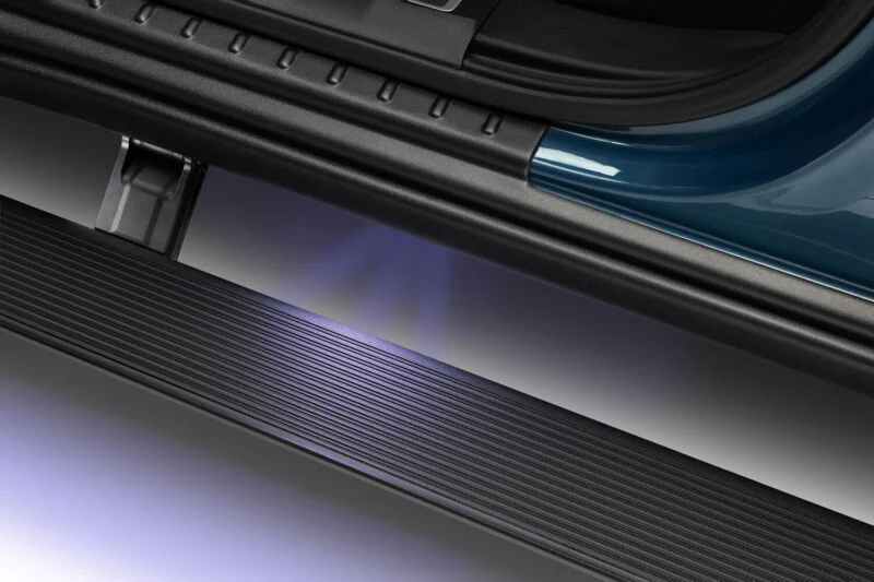 AMP Research 22-23 Chevy/GMC Silverado/Sierra 1500 & 2024 2500/3500HD Double/CC PowerStep Xtreme - Image 20