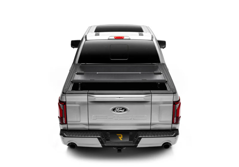 BAK 17-23 Ford Super Duty 8ft Bed BAKFlip G2 - Image 3