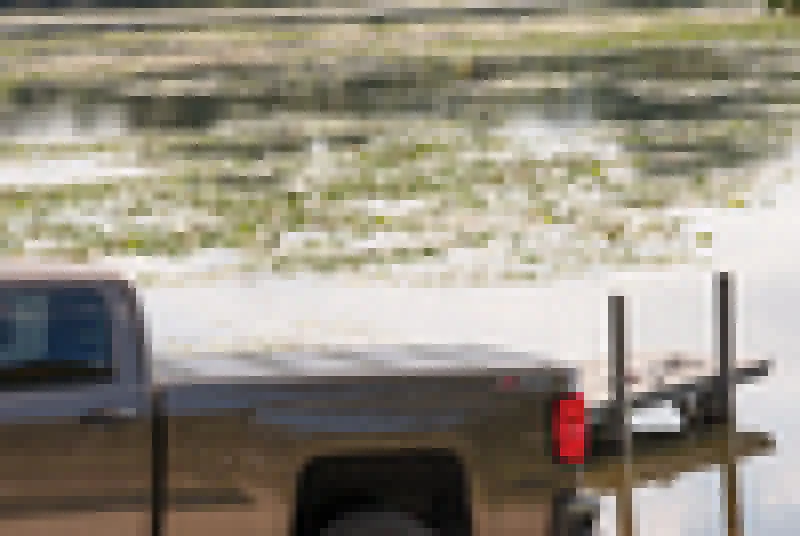 BAK 2020 Jeep Gladiator 5ft Bed BAKFlip FiberMax - Image 5