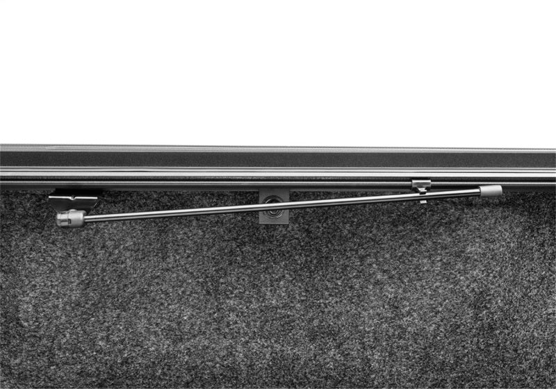 BAK 21-22 Ford F-150 (Incl. 2022 Lightning) BAKFlip MX4 5.7ft Bed Cover - Matte Finish - Image 19