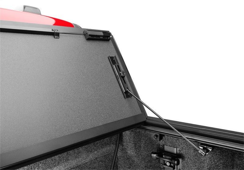 BAK 21-22 Ford F-150 (Incl. 2022 Lightning) BAKFlip MX4 5.7ft Bed Cover - Matte Finish - Image 26