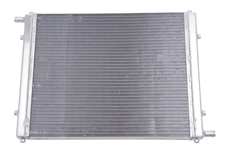 Edelbrock Heat Exchanger Single Pass Single Row 31 000 Btu/Hr 22In W X 16 5In H X 1 5In D Black - Image 2