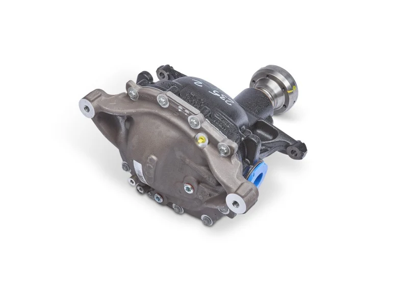 Ford Racing 2019 Ford Mustang Super 8.8in IRS Loaded Differential Housing 3.55 - Image 3