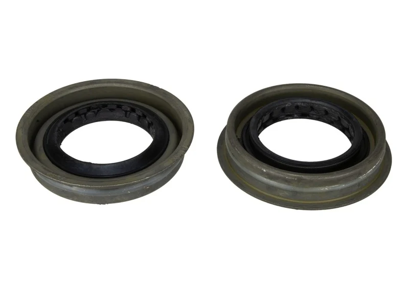 Ford Racing 8.8in Axle Bearing and Seal Kit - Image 5