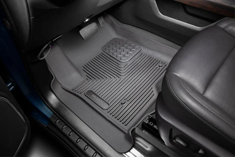 Husky Liners 19-23 Chevrolet Silverado 1500 Crew Cab WeatherBeater Blk Front & 2nd Seat Floor Liners - Image 4