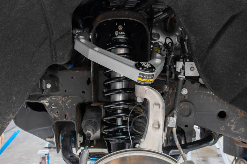 ICON 2019+ GM 1500 Ext Travel 2.5 Series Shocks VS IR Coilover Kit - Image 2