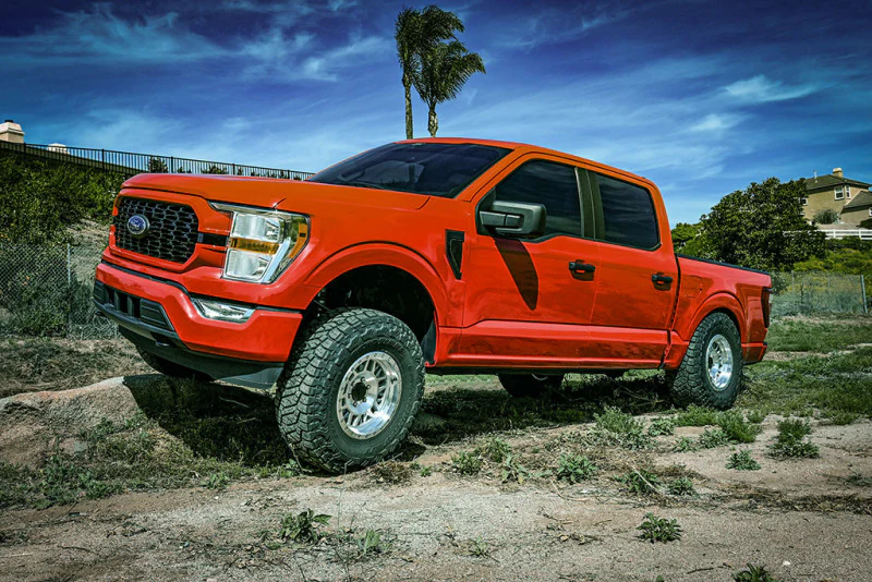 ICON 21-23 Ford F150 4WD 3in Lift 2.5 VS RR Coilover Kit - Image 2