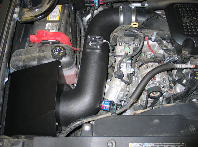 K&N 07-10 Chevy 2500/3500 HD 6.6L-V8 Performance Intake Kit - Image 4
