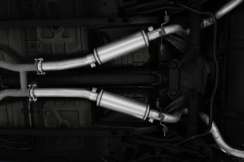 MBRP 99-04 Ford Mustang GT 4.6L 2.5in. Dual Split Rear AL Cat Back w/ 3.5in. Dual Wall Blk. Tips - Image 2