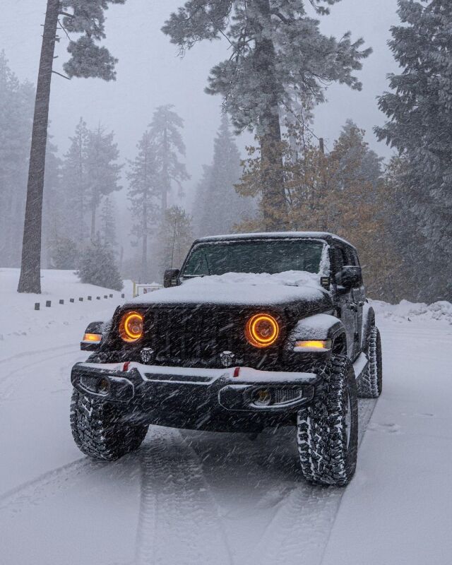 Oracle Jeep Wrangler JL/Gladiator JT 7in. High Powered LED Headlights (Pair) - Dynamic - Image 27