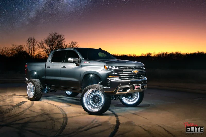Oracle LED Illuminated Wheel Rings - ColorSHIFT Dynamic - ColorSHIFT - Dynamic - Image 3