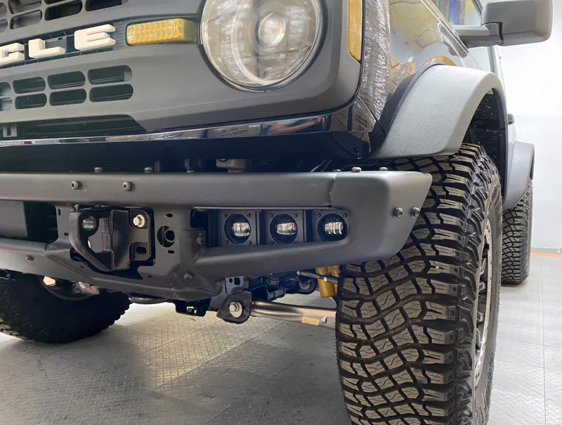 ORACLE Lighting 21-22 Ford Bronco Triple LED Fog Light Kit for Steel Bumper - White - Image 2
