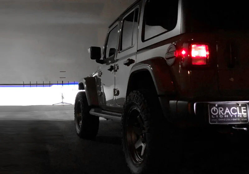 Oracle Oculus Bi-LED Projector Headlights for Jeep JL/Gladiator JT - w/ BC1 Controller - Image 55