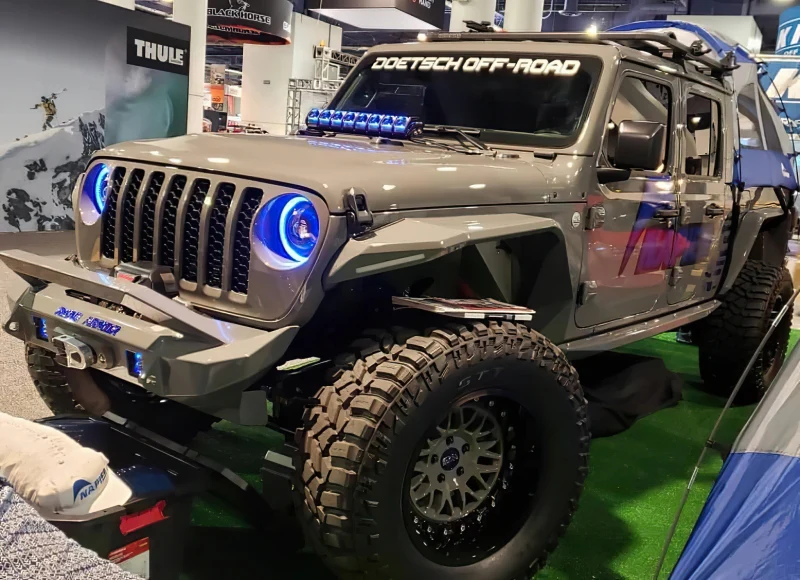 Oracle Oculus Bi-LED Projector Headlights for Jeep JL/Gladiator JT - w/ Simple Controller - Image 6