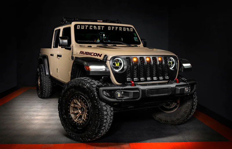 Oracle Pre-Runner Style LED Grille Kit for Jeep Gladiator JT - Amber - Image 14
