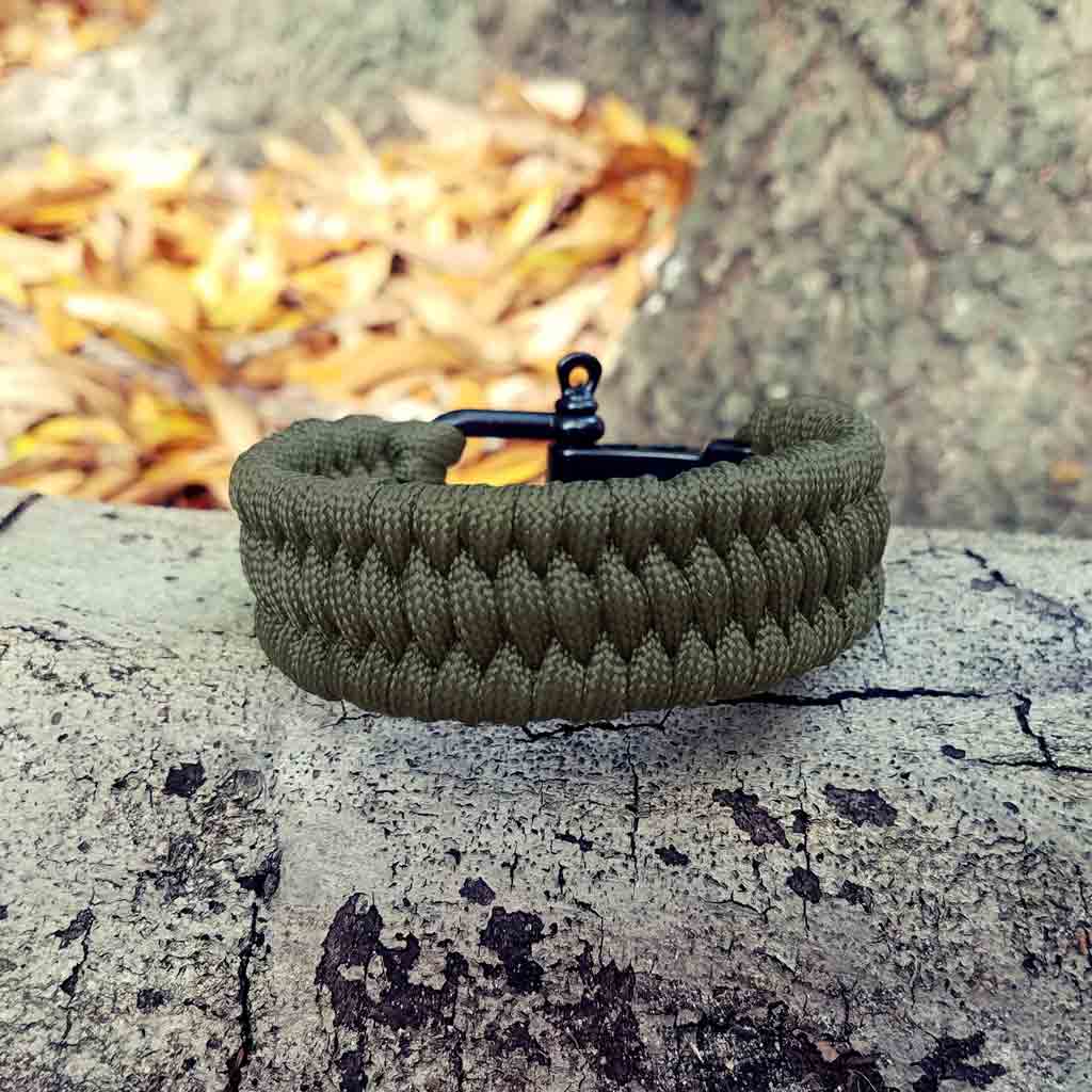 Paracord Survival Bracelet - Image 7