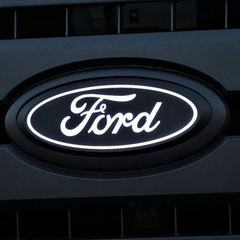 Putco 20-22 Ford Super Duty LED Front Emblem w/ Camera Cutout - Image 5
