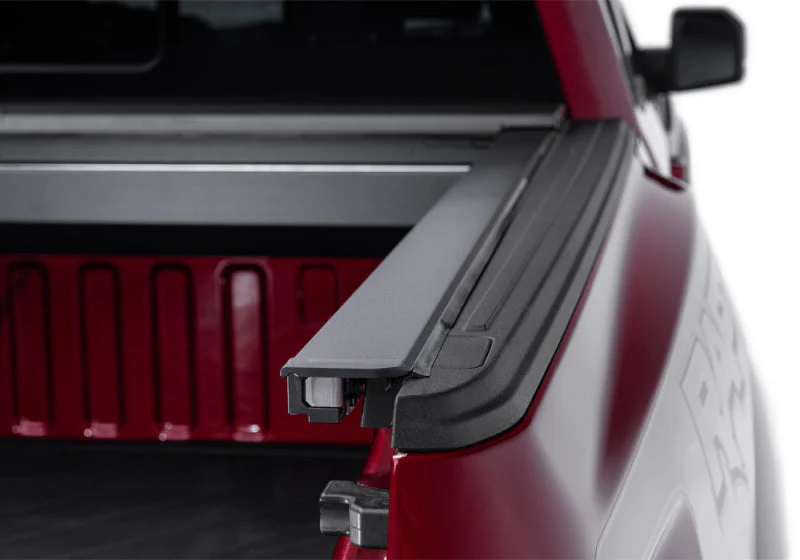 Roll-N-Lock 15-18 Ford F-150 SB 77-3/8in M-Series Retractable Tonneau Cover - Image 24