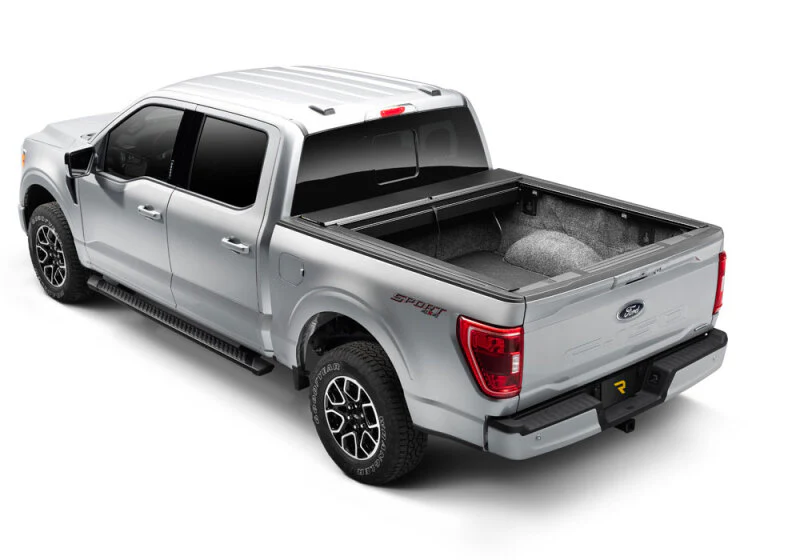 Roll-N-Lock 17-19 Ford F-250/F-350 Super Duty SB 80-3/8in A-Series Retractable Tonneau Cover - Image 11