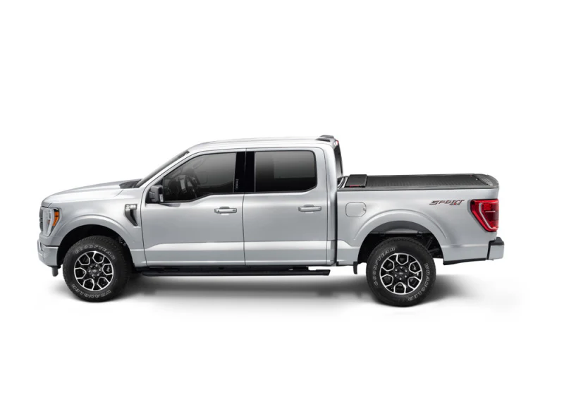 Roll-N-Lock 17-19 Ford F-250/F-350 Super Duty SB 80-3/8in A-Series Retractable Tonneau Cover - Image 12
