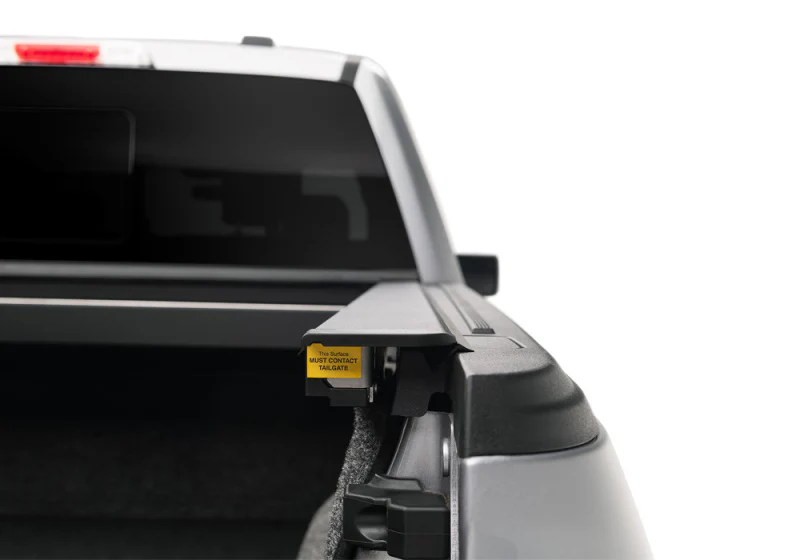 Roll-N-Lock 17-19 Ford F-250/F-350 Super Duty SB 80-3/8in A-Series Retractable Tonneau Cover - Image 19