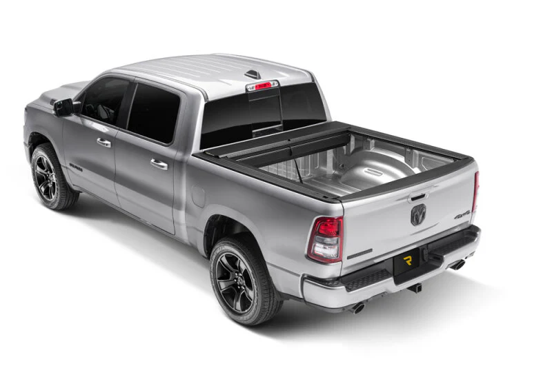 Roll-N-Lock 19-23 RAM 1500 w/o Swing Gate Tailgate SB 76.3in M-Series Retractable Tonneau Cover - Image 2