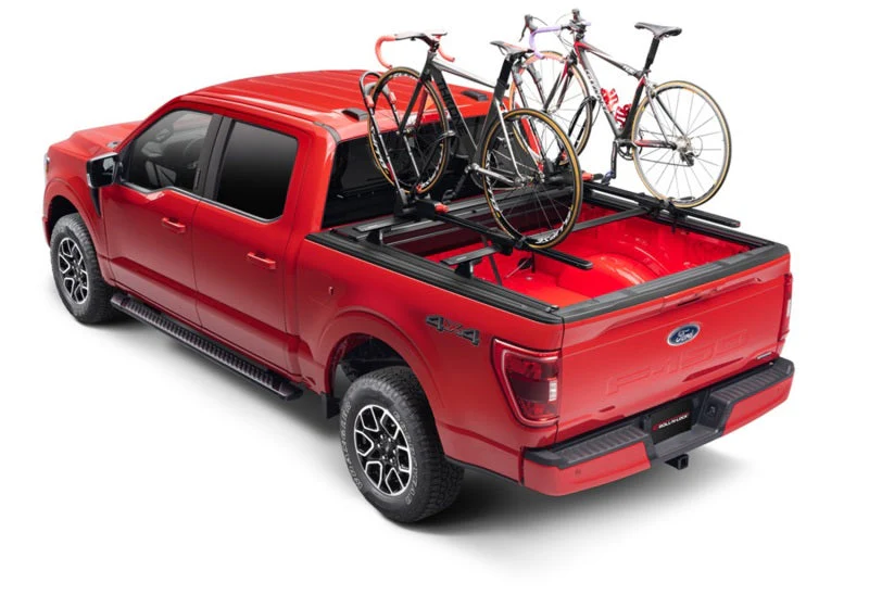 Roll-N-Lock 20-22 Chevrolet Silverado 2500-3500 (82.2in. Bed) A-Series XT Retractable Tonneau Cover - Image 11