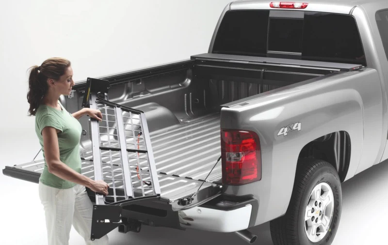 Roll-N-Lock 20-22 Jeep Gladiator (60in. Bed Length) Cargo Manager - Image 7