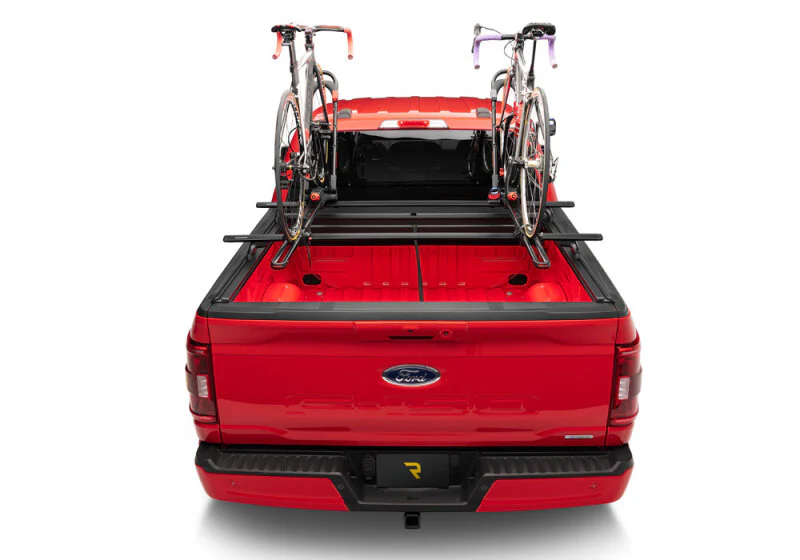 Roll-N-Lock 20-22 Jeep Gladiator (w/Trail Rail Sys - 60in Bed) M-Series XT Retractable Tonneau Cover - Image 4