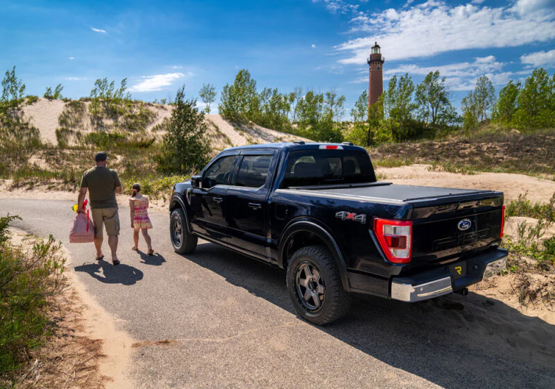 Roll-N-Lock 2020 Chevy Silverado / GMC Sierra 2500-3500 80-1/2in M-Series Retractable Tonneau Cover - Image 21