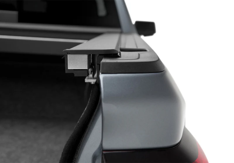 Roll-N-Lock 2020 GM Silverado / Sierra 2500/3500 6ft 10in Bed A-Series Retractable Tonneau Cover - Image 19
