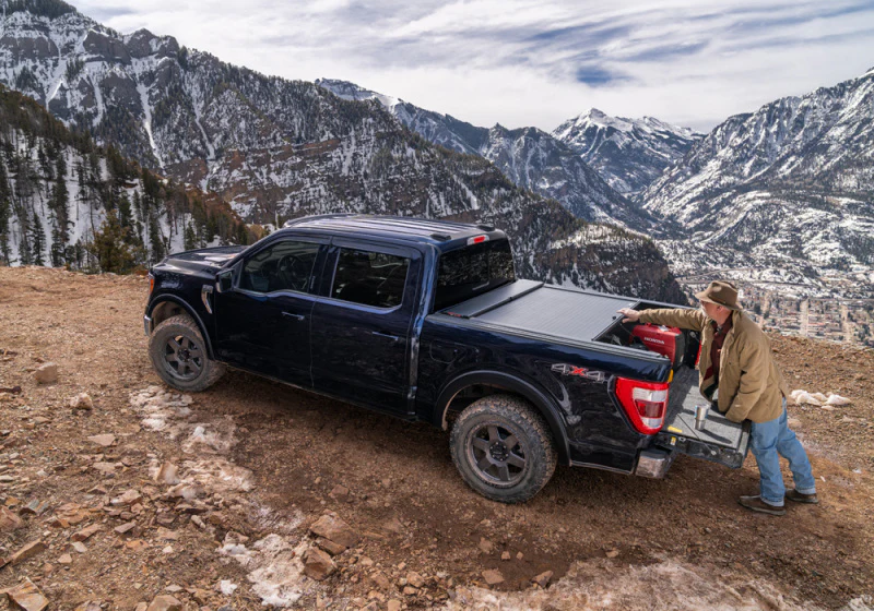 Roll-N-Lock 2021 Ford F-150 67.1in A-Series Retractable Tonneau Cover - Image 17