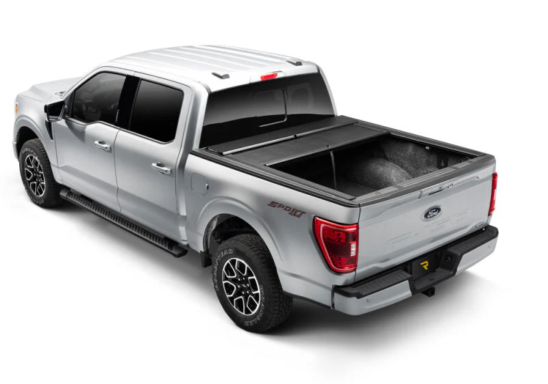 Roll-N-Lock 2021 Ford F-150 67.1in M-Series Retractable Tonneau Cover - Image 5