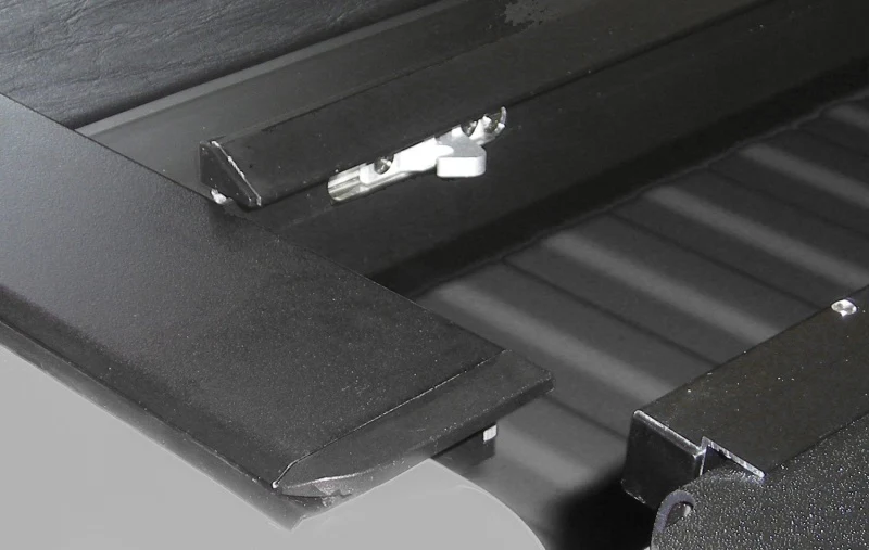 Roll-N-Lock 2022 Toyota Tundra Crew Cab/Double Cab 66.7in M-Series Retractable Tonneau Cover - Image 13