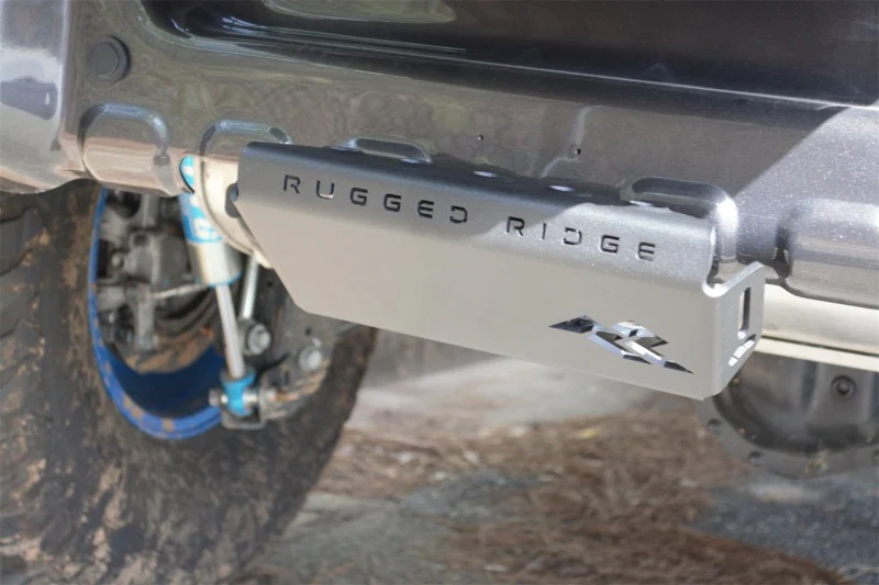 Rugged Ridge 07-23 Jeep Wrangler JK/JKU/JL/JLU & 20-23 Gladiator Hitch Skid Plate 2in. Rec - Tex Blk - Image 2
