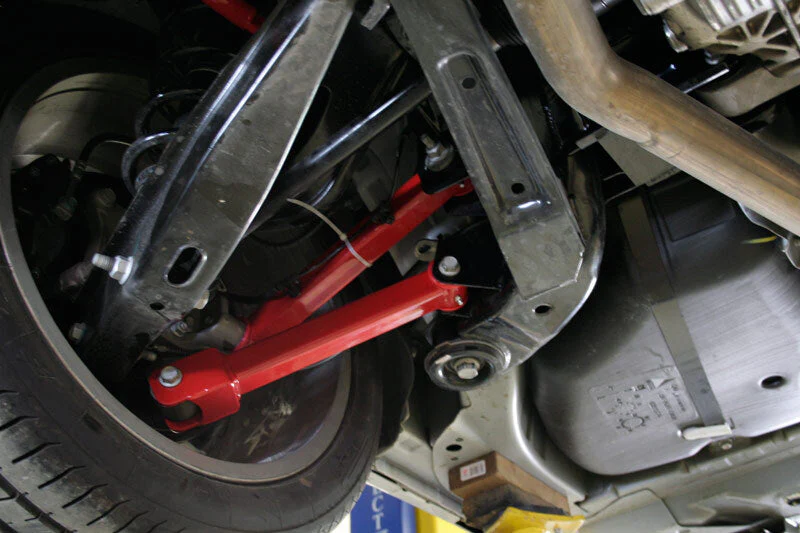 UMI Performance 08-09 Pontiac G8 10-14 Camaro Rear Suspension Kit - Image 2